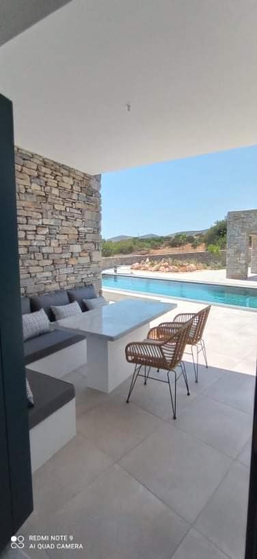 Paros-Memories-Neubau-Villen, Sportpool Aspro Chorio Exteriér fotografie