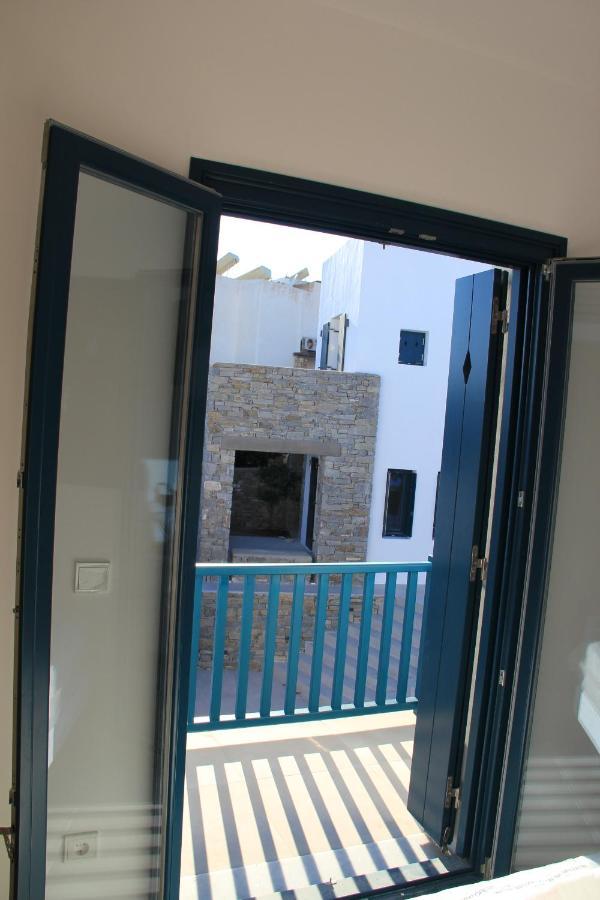 Paros-Memories-Neubau-Villen, Sportpool Aspro Chorio Exteriér fotografie