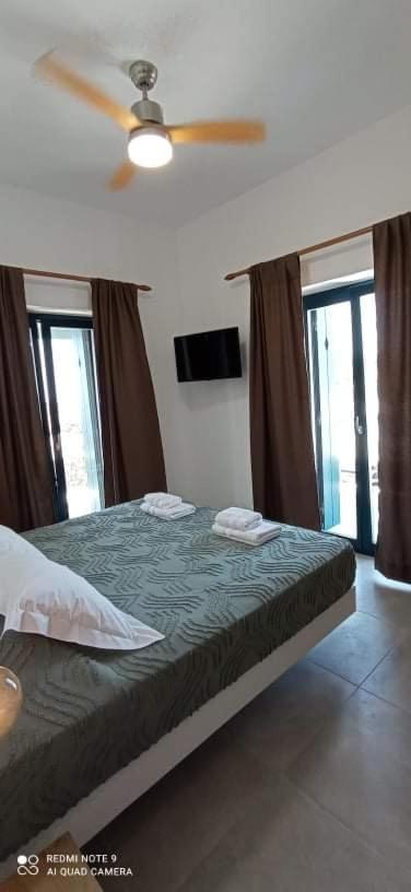 Paros-Memories-Neubau-Villen, Sportpool Aspro Chorio Exteriér fotografie